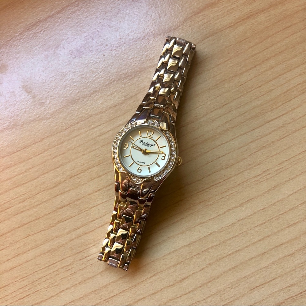 NWT Vintage Precision by Gruen Stainless Steel Quartz Watch - Picture 3 of 9